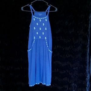 Garnett Hill girl's embroidered dress